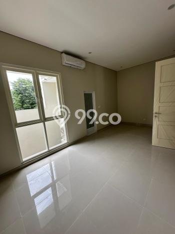 Sewa cepat hunian minimalis strategis 4 Kamar di Tandes, Surabaya Sewa cepat hunian minimalis strategis 4 Kamar di Tandes, Surabaya