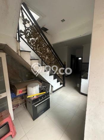 Ready to Use! Premium House LT 169m2 Desain Modern di Otista Ready to Use! Premium House LT 169m2 Desain Modern di Otista