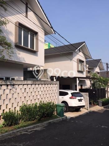Dijual Rumah Premium dengan Fasilitas Sekitar Lengkap di Jagakarsa, Jakarta Selatan Dijual Rumah Premium dengan Fasilitas Sekitar Lengkap di Jagakarsa, Jakarta Selatan