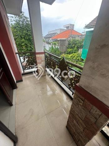 Ready to Use! Premium House LT 169m2 Desain Modern di Otista Ready to Use! Premium House LT 169m2 Desain Modern di Otista