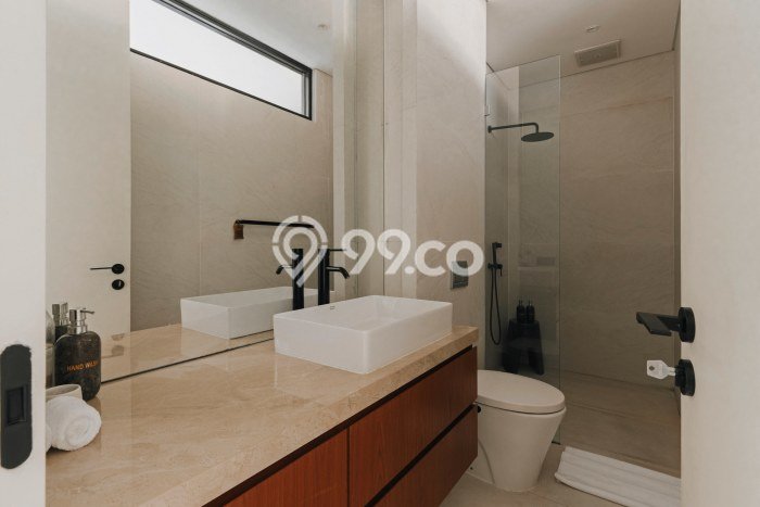 FOR SALE! Vila Kawasan , Luas 100m2m², Lokasi Strategis FOR SALE! Vila Kawasan , Luas 100m2m², Lokasi Strategis