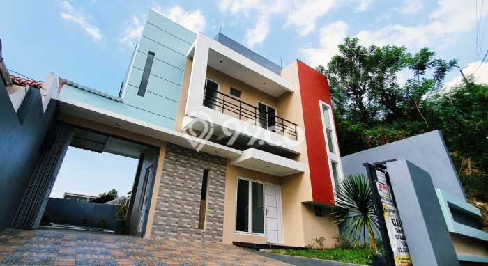 Rumah Modern Minimalis 4 KT Bisa Langsung Pindah di Semarang Barat Rumah Modern Minimalis 4 KT Bisa Langsung Pindah di Semarang Barat
