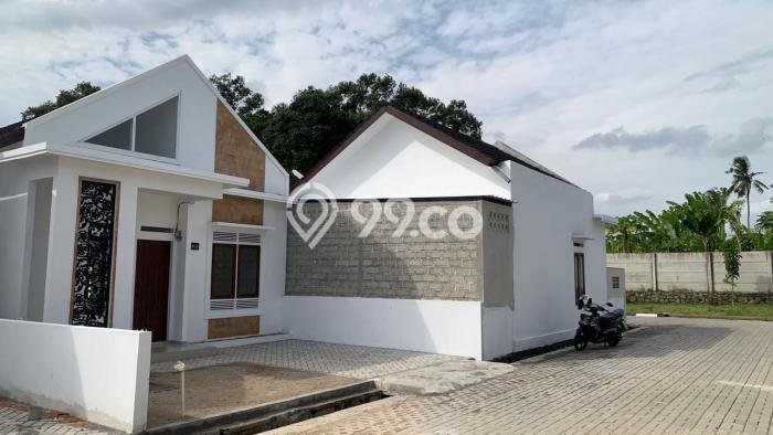 Jual Rumah Harga Miring Mataram Punya 2 Kamar & LT 100m2 Jual Rumah Harga Miring Mataram Punya 2 Kamar & LT 100m2