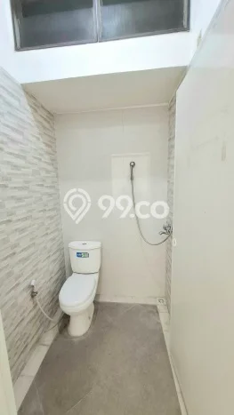 For Sale Rumah 3 Kamar Lokasi Strategis Bagus dan Strategis di Rungkut For Sale Rumah 3 Kamar Lokasi Strategis Bagus dan Strategis di Rungkut