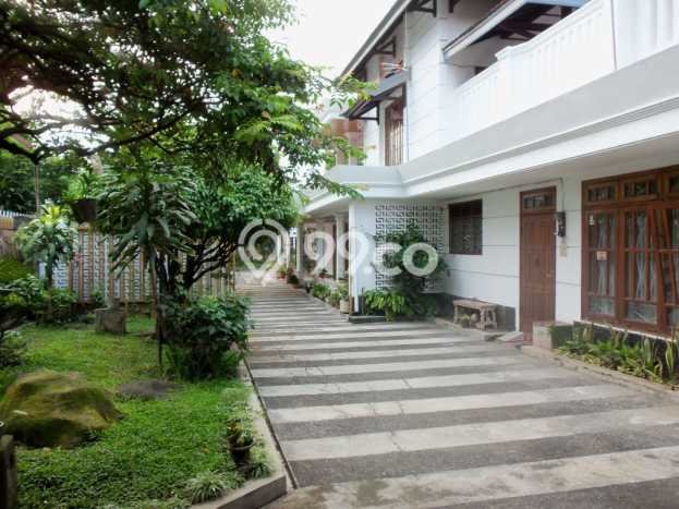 Dijual Rumah Premium dengan Fasilitas Sekitar Lengkap di Klojen, Malang Dijual Rumah Premium dengan Fasilitas Sekitar Lengkap di Klojen, Malang