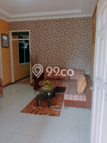 Rumah Strategis Modern Lb 200m2 di Tenggilis Mejoyo, Surabaya Rumah Strategis Modern Lb 200m2 di Tenggilis Mejoyo, Surabaya