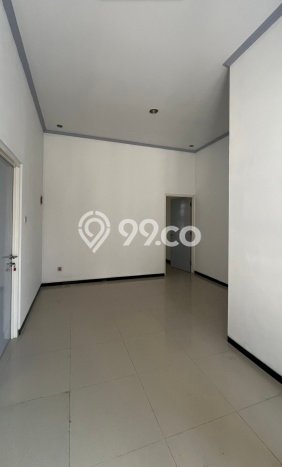 Disewakan! Rumah 5 Kamar Tidur &
3 Kamar Mandi di Ketintang, Surabaya Disewakan! Rumah 5 Kamar Tidur &
3 Kamar Mandi di Ketintang, Surabaya