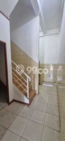 Ruko Dijual Lokasi Emas di Tenggilis Mejoyo Luas 216m2 Ruko Dijual Lokasi Emas di Tenggilis Mejoyo Luas 216m2