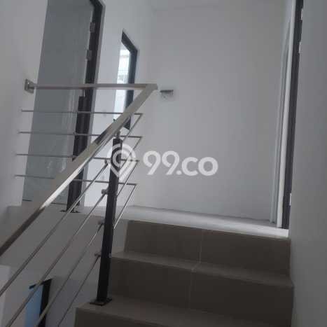 Rumah Modern Minimalis 3 Kamar Siap Huni di Mulyorejo Rumah Modern Minimalis 3 Kamar Siap Huni di Mulyorejo