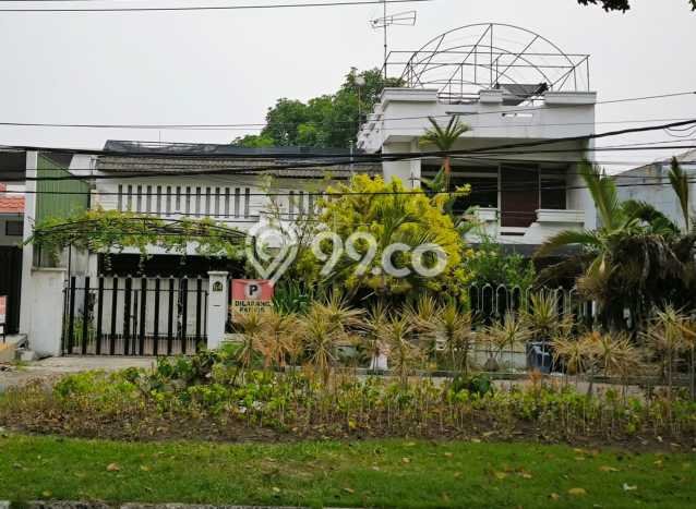 Rumah Mewah Dijual LT 600m2 di Tenggilis Mejoyo, Surabaya Rumah Mewah Dijual LT 600m2 di Tenggilis Mejoyo, Surabaya
