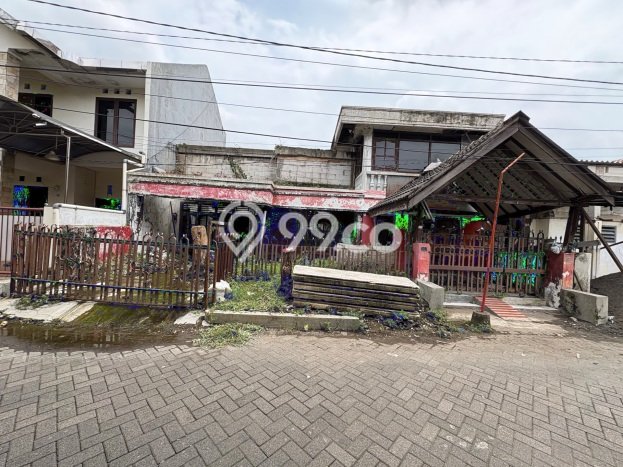 Dijual Rumah 3 Kamar Lokasi Ideal Nyaman dan Strategis di Rungkut Dijual Rumah 3 Kamar Lokasi Ideal Nyaman dan Strategis di Rungkut