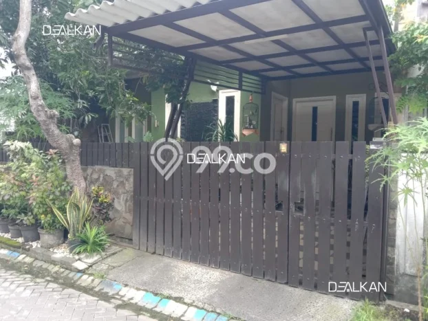 Jual Rumah Bagus Siap Huni LB 105m2 di Sedati, Sidoarjo Jual Rumah Bagus Siap Huni LB 105m2 di Sedati, Sidoarjo