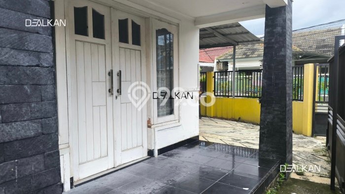 Siap Huni Rumah Mewah 3 Kamar di Mulyorejo Dekat ke Mana Saja Siap Huni Rumah Mewah 3 Kamar di Mulyorejo Dekat ke Mana Saja