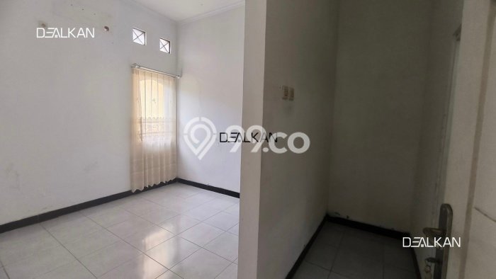 Siap Huni Rumah Mewah 3 Kamar di Mulyorejo Dekat ke Mana Saja Siap Huni Rumah Mewah 3 Kamar di Mulyorejo Dekat ke Mana Saja