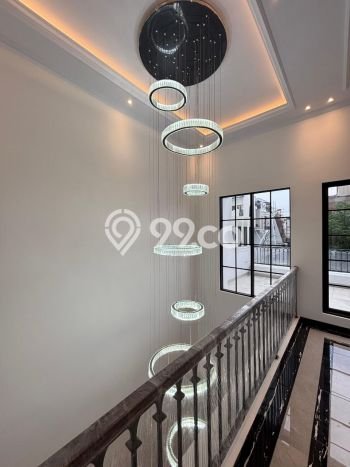 Dijual Rumah Mewah Exclusive di Jagakarsa, Jakarta Selatan Dijual Rumah Mewah Exclusive di Jagakarsa, Jakarta Selatan
