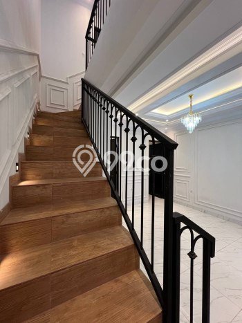 Rumah Strategis Modern Lb 100m2 di Jagakarsa, Jakarta Selatan Rumah Strategis Modern Lb 100m2 di Jagakarsa, Jakarta Selatan