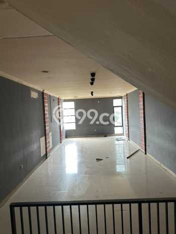 Ruko untuk disewa di Jagakarsa punya LT 115m2 & LB 217m2 harga sewa kompetitif Ruko untuk disewa di Jagakarsa punya LT 115m2 & LB 217m2 harga sewa kompetitif