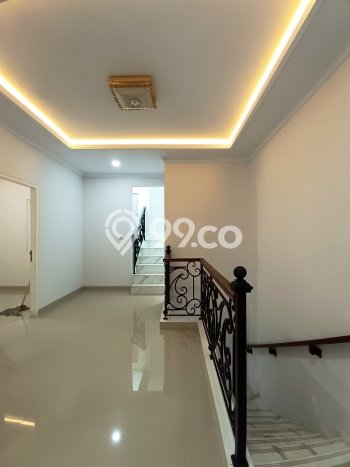 Dijual Rumah Premium dengan Fasilitas Sekitar Lengkap di Jagakarsa, Jakarta Selatan Dijual Rumah Premium dengan Fasilitas Sekitar Lengkap di Jagakarsa, Jakarta Selatan