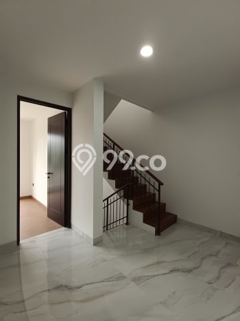 Hunian Mewah Dijual LT 105m2 di Cilandak, Jakarta Selatan Hunian Mewah Dijual LT 105m2 di Cilandak, Jakarta Selatan
