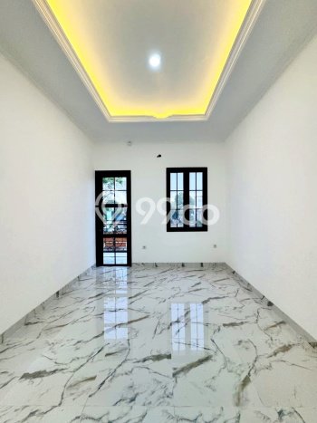 For Sale Hunian Rumah Terawat 4 Kamar di Tanah Baru, Depok For Sale Hunian Rumah Terawat 4 Kamar di Tanah Baru, Depok
