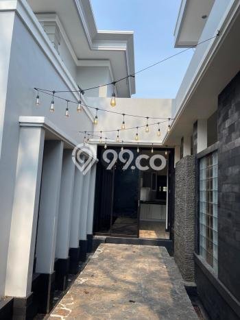 Rumah Mewah LB 500m2 Siap Huni Desain Elegan di Cibubur, Jakarta Timur Rumah Mewah LB 500m2 Siap Huni Desain Elegan di Cibubur, Jakarta Timur