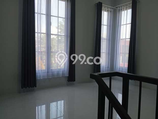 Rumah Luas Asri 3 KT Siap Pakai di Cibubur Jakarta Timur Rumah Luas Asri 3 KT Siap Pakai di Cibubur Jakarta Timur