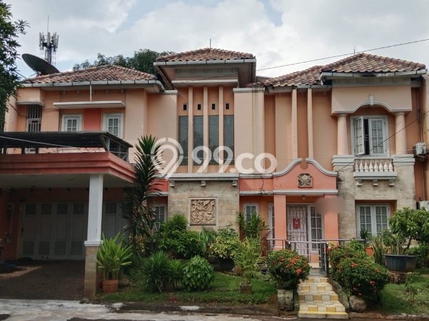 Rumah Elit Modern Tanpa Renovasi di Cibubur Jakarta Timur Rumah Elit Modern Tanpa Renovasi di Cibubur Jakarta Timur