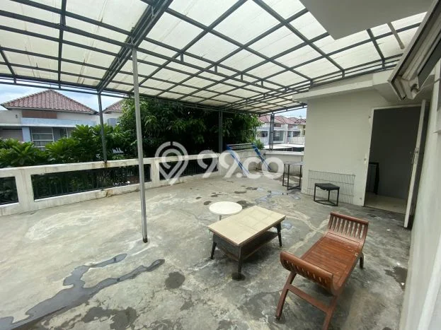Jual Rumah Luas Megah Dengan View Eksklusif di Cibubur, Jakarta Timur Jual Rumah Luas Megah Dengan View Eksklusif di Cibubur, Jakarta Timur