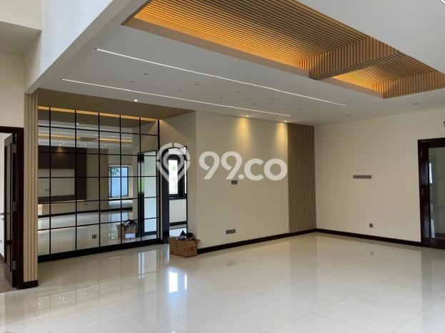 Rumah Mewah LB 500m2 Siap Huni Desain Elegan di Cibubur, Jakarta Timur Rumah Mewah LB 500m2 Siap Huni Desain Elegan di Cibubur, Jakarta Timur
