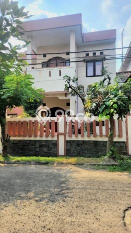 Rumah Minimalis 4 KT di Cibubur Jakarta Timur Unfurnished Rumah Minimalis 4 KT di Cibubur Jakarta Timur Unfurnished