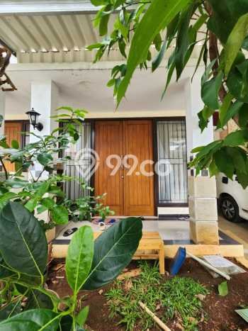 For Sale Hunian Rumah Terawat 2 Kamar di Cibubur, Depok For Sale Hunian Rumah Terawat 2 Kamar di Cibubur, Depok