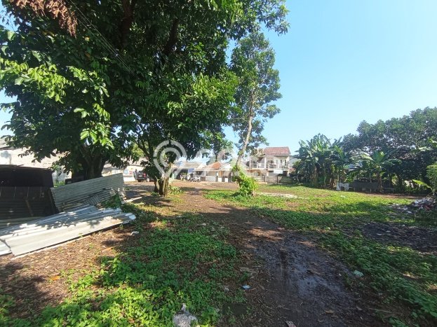 Tanah Dijual Lokasi Strategis di Depok dengan Luas 5000m2 Tanah Dijual Lokasi Strategis di Depok dengan Luas 5000m2