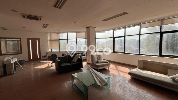 Kantor Dijual Lokasi Emas di Coblong Luas 185m2 Kantor Dijual Lokasi Emas di Coblong Luas 185m2