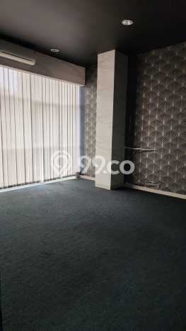 Ruko untuk Disewa di Pusat Bandung Luas Bangunan 450m2 Ruko untuk Disewa di Pusat Bandung Luas Bangunan 450m2