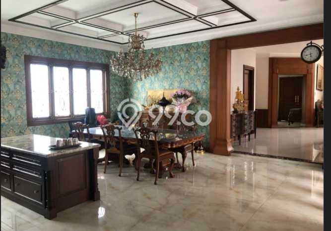 Siap Huni Rumah Mewah 8 Kamar di Batununggal Dekat ke Mana Pun Siap Huni Rumah Mewah 8 Kamar di Batununggal Dekat ke Mana Pun