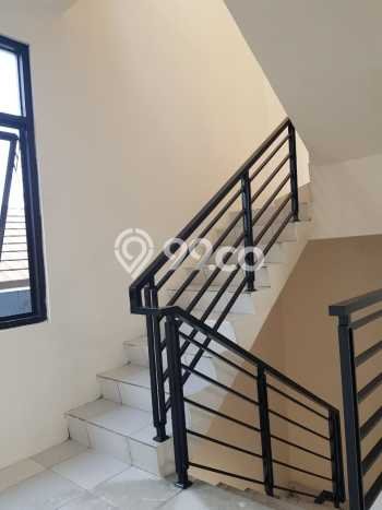Dijual! Ruko di Kopo Bandung LT 60m2 / LB 100m2 Kawasan Bisnis Dijual! Ruko di Kopo Bandung LT 60m2 / LB 100m2 Kawasan Bisnis
