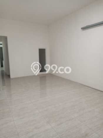 Ruko disewakan lokasi strategis Antapani Bandung 137m2 Ruko disewakan lokasi strategis Antapani Bandung 137m2