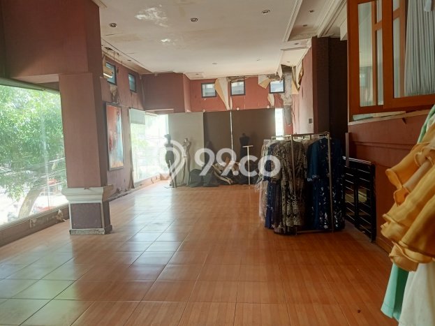 Dijual Komersial di Lengkong Bandung LT 250m2 / LB 500m2 Dijual Komersial di Lengkong Bandung LT 250m2 / LB 500m2