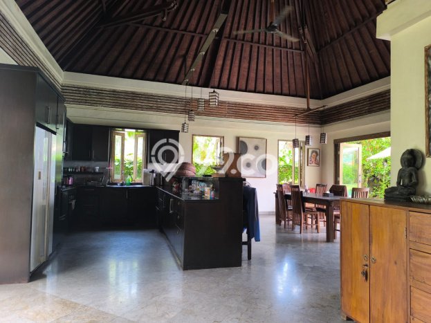 Aset Potensial! Vila Kawasan Tabanan, Ukuran 5420m2m², Lokasi Strategis dengan potensi tinggi Aset Potensial! Vila Kawasan Tabanan, Ukuran 5420m2m², Lokasi Strategis dengan potensi tinggi