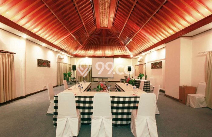 LOKASI SUPER STRATEGIS! Hotel di , Luas 10000m2m², Prospek Pembeli LOKASI SUPER STRATEGIS! Hotel di , Luas 10000m2m², Prospek Pembeli