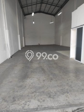 Unit Gudang Disewa Lokasi Cakung, Jakarta Timur Spesifikasi Luas Bangunan 216m2 Unit Gudang Disewa Lokasi Cakung, Jakarta Timur Spesifikasi Luas Bangunan 216m2