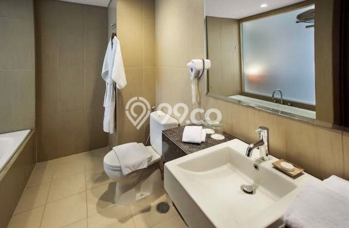 Hotel Strategis Kawasan , Luas 11823m2m², Akses Mainroad, Ramai Hotel Strategis Kawasan , Luas 11823m2m², Akses Mainroad, Ramai