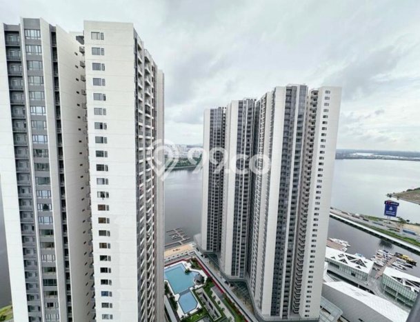 Siap Milik Apartemen Mewah 2 KT & 2 KM di 12 Woodlands Square, Tower 1, Singapore Siap Milik Apartemen Mewah 2 KT & 2 KM di 12 Woodlands Square, Tower 1, Singapore