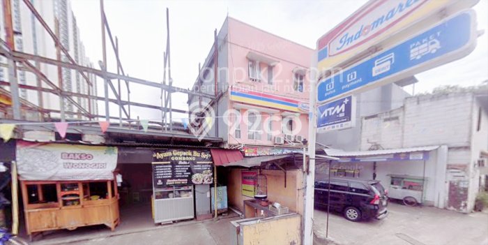 Ruko Bagus Dijual LB 650m2 Lokasi Strategis Jakarta Barat Area Cocok untuk Berbisnis Ruko Bagus Dijual LB 650m2 Lokasi Strategis Jakarta Barat Area Cocok untuk Berbisnis
