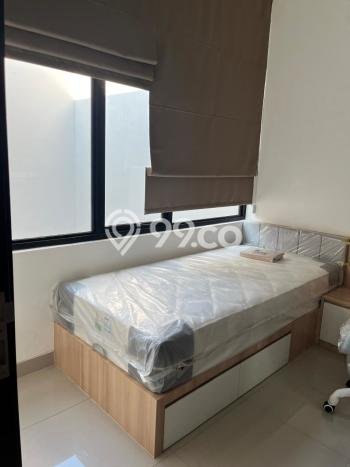 Disewakan! Rumah 4 Kamar Tidur &
4 Kamar Mandi di Pantai Indah Kapuk 2, Jakarta Utara Disewakan! Rumah 4 Kamar Tidur &
4 Kamar Mandi di Pantai Indah Kapuk 2, Jakarta Utara