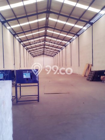 Gudang Dijual di Prime Area Jakarta Utara Luas 897m2 Gudang Dijual di Prime Area Jakarta Utara Luas 897m2