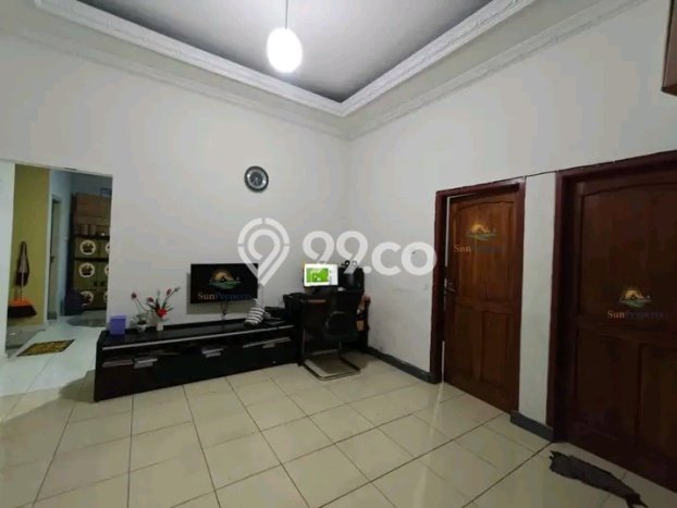 Rumah Strategis Minimalis Lb 150m2 di Sumbersari, Jember Rumah Strategis Minimalis Lb 150m2 di Sumbersari, Jember