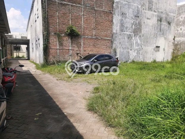 Tanah untuk Dijual Lokasi Sumbersari, Jember Luas 250m2 SHM Tanah untuk Dijual Lokasi Sumbersari, Jember Luas 250m2 SHM