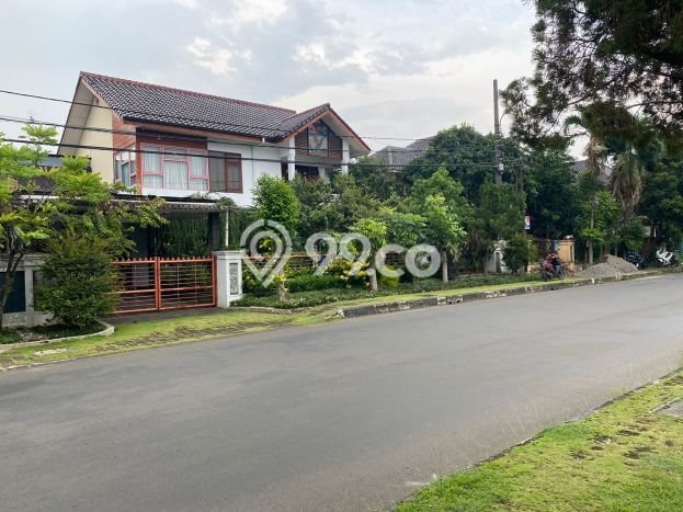 Ready to Use! Luxury House LT 620m2 Desain Elegan di Curug Mekar Ready to Use! Luxury House LT 620m2 Desain Elegan di Curug Mekar