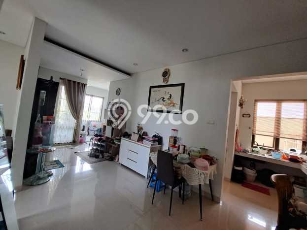 Hunian Mewah LB 180m2 Siap Huni Desain Elegan di Katulampa, Bogor Hunian Mewah LB 180m2 Siap Huni Desain Elegan di Katulampa, Bogor